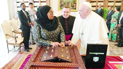 Rais Samia na Baba Mtakatifu Fransisko Vatican