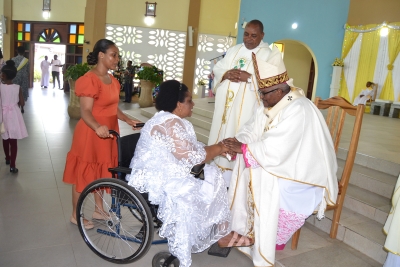 Parokia ya Bikira Maria wa Rozari Takatifu - Makongo Juu