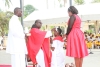 Dekano wa Dekania ya Mavurunza, Jimbo Kuu Katoliki la Dar es Salaam, Padri Vivian Menezes-OCD, akitoa Sakramenti ya Kipaimara kwa mmoja wa vijana katika Parokia ya Mtakatifu Yohane Maria Muzeey - Tegeta ‘A’, jimboni humo, wakati wa Adhimisho la Misa Takatifu ya Sakramenti hiyo. (Picha na Mathayo Kijazi)