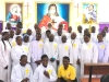 Mlezi wa Makatekista wa Dekania ya Pugu, Padri Pius Thomas -MSFS (katikati mstari wa nyuma), ambaye ni Paroko wa Parokia ya Bikira Maria Mama wa Huruma, Mji Mpya Relini, Jimbo Kuu Katoliki la Dar es Salaam akiwa katika picha ya pamoja na Makatekista baada ya Misa Takatifu ya Shukrani kwa kuelekea kumaliza Mwaka 2024. (Picha na Laura Chrispin) 