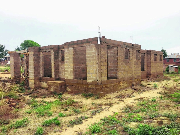 Nyumba ya Mapadri inayojengwa katika Parokia ya Bikira Maria wa Rosari Msowero, Jimbo Katoliki la Morogoro. (Picha na Angela Kibwana)